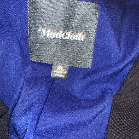 Mod Cloth Blazer - Picture 2 of 3
